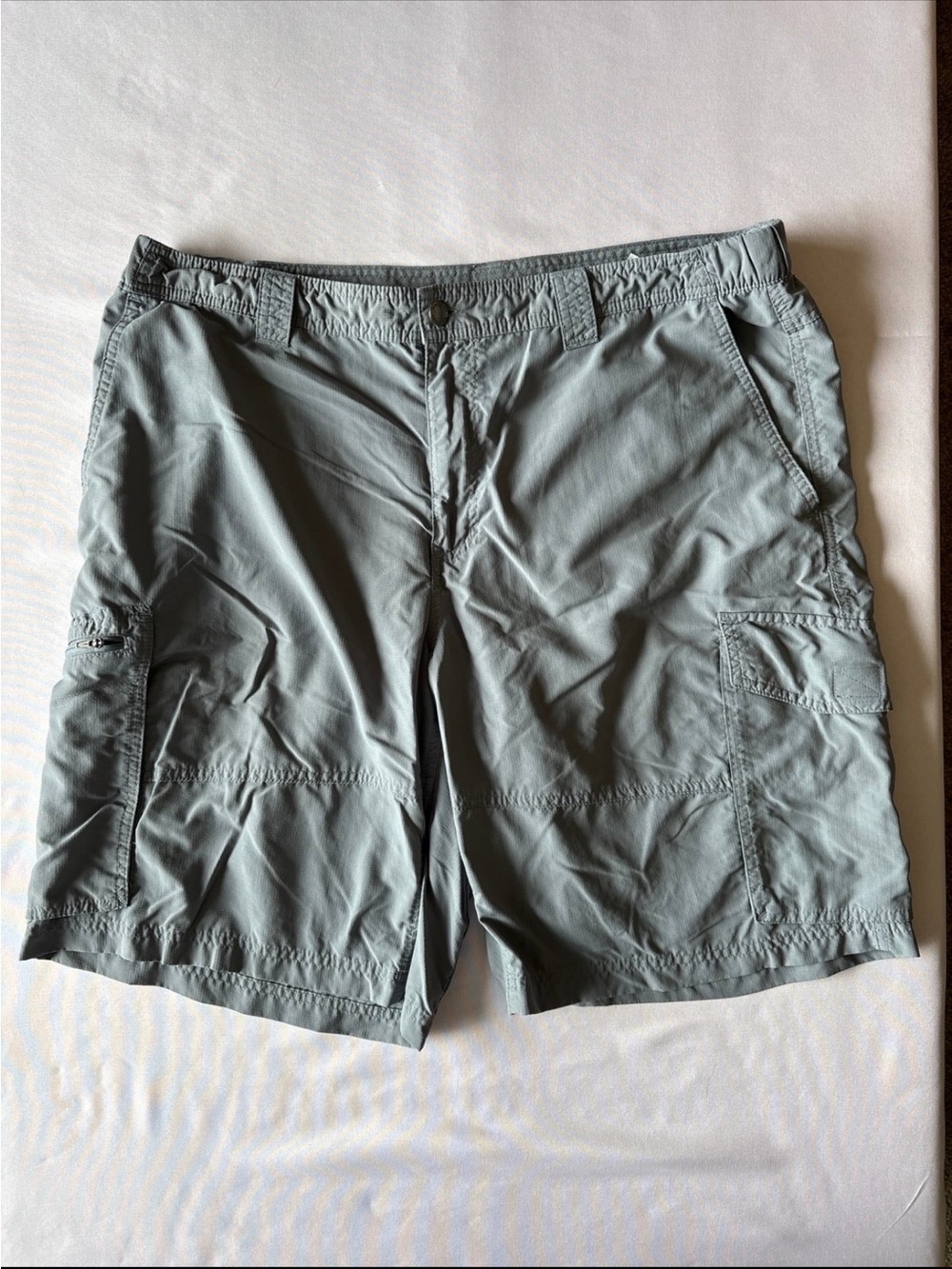 Men's Cargo Shorts in Slate Grey